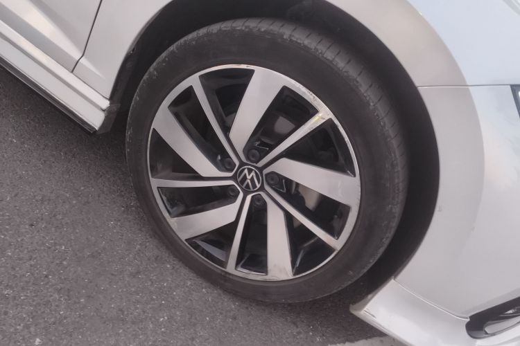 大众 速腾 2023款 300TSI DSG超越版车身外观10