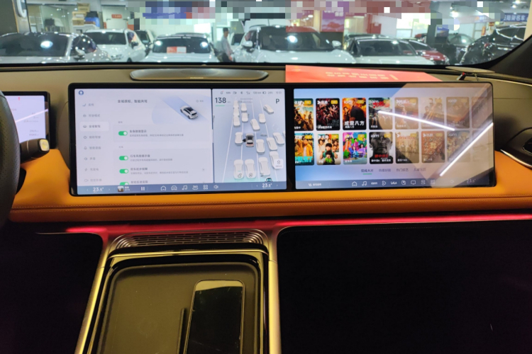 小鹏G9 2022款 702 Pro中控内饰16