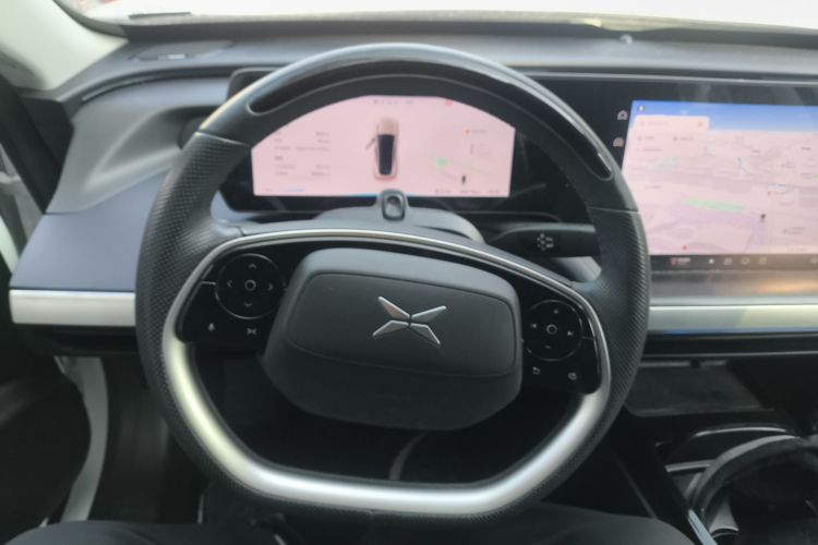 小鹏P7 2020款 670E中控内饰13