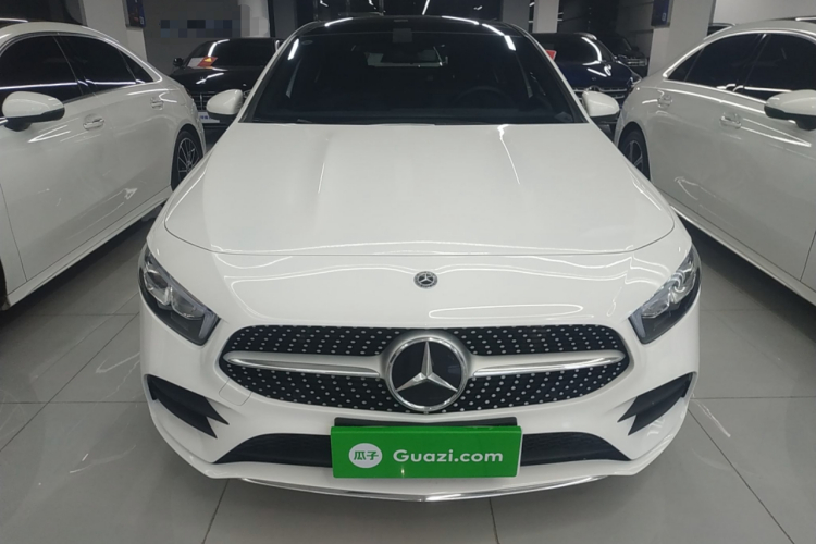 奔驰A级 2021款 A 200 L 运动轿车动感型车身外观6001