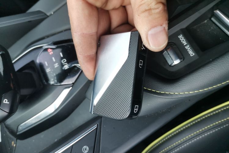 领克06 2023款 Remix 1.5T Hero中控内饰11