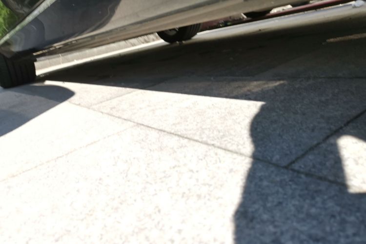 奔驰E级 2018款 改款 E 200 L 4MATIC局部细节9001