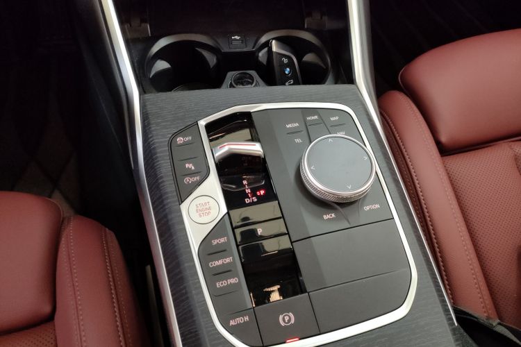 宝马3系 2025款 325Li M运动套装局部细节18