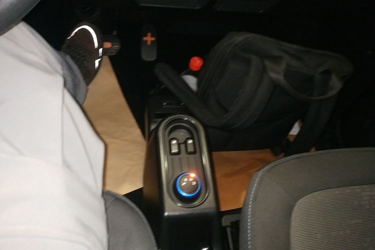 五菱汽车 宏光MINIEV 2022款 自在款 磷酸铁锂中控内饰18