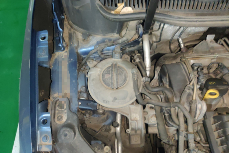 大众 2018款 途安L 280TSI DSG风尚版 7座 国V局部细节9003