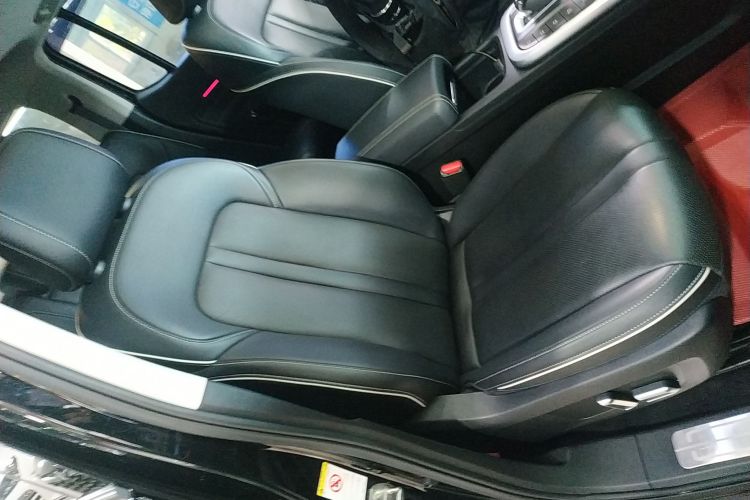 坦克300 2021款 越野版 2.0T 征服者局部细节41