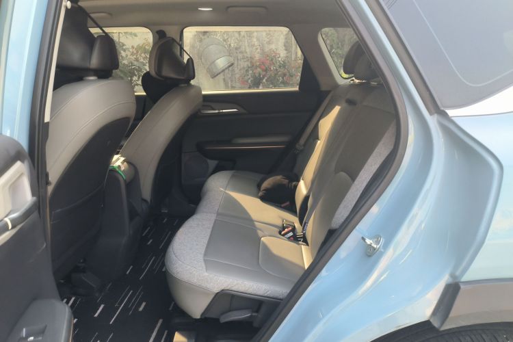 起亚EV5 2024款 530 Land中控内饰21