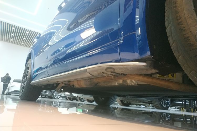 理想汽车 理想ONE 2020款 增程6座版局部细节9001