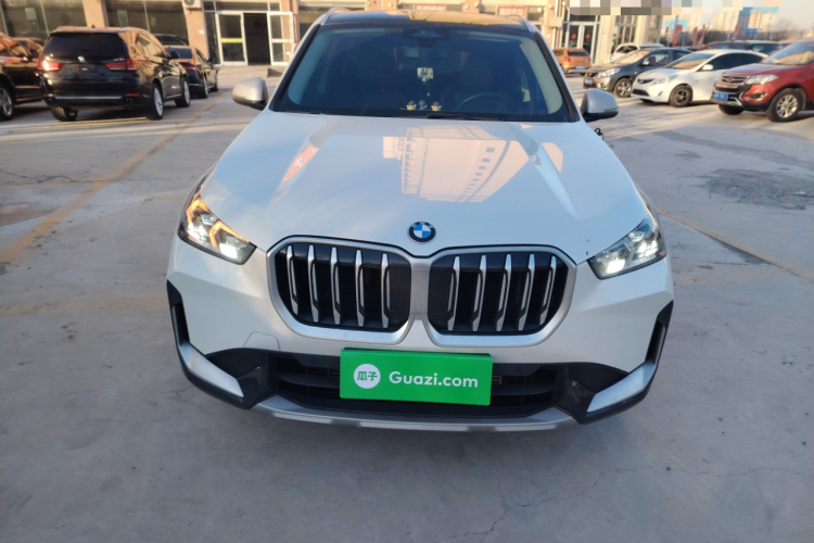 宝马X1 2023款 sDrive20Li X设计套装车身外观2