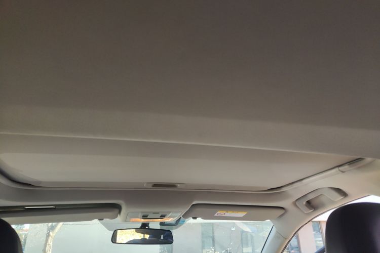 丰田 RAV4荣放 2015款 2.0L CVT两驱风尚版中控内饰22