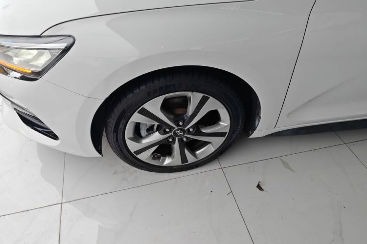 现代 菲斯塔 2019款 280TGDi 运动版 国VI车身外观6007