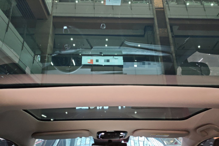 丰田 凯美瑞 2024款 双擎 2.5HG 尊贵版局部细节22