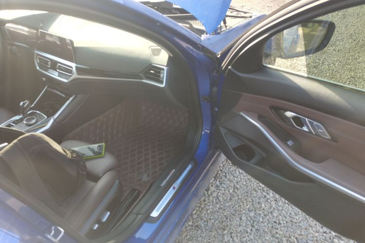 宝马3系 2020款 320Li M运动套装局部细节9005