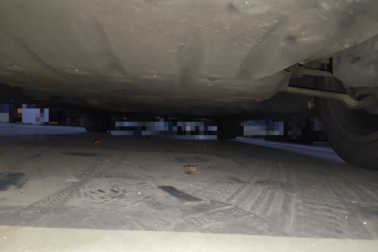 宝马3系GT 2019款 320i 时尚型局部细节9008