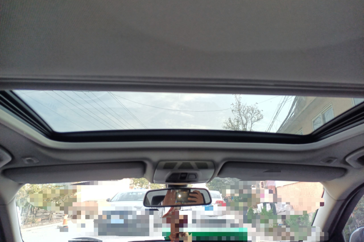 宝马3系 2013款 320Li 时尚型局部细节22