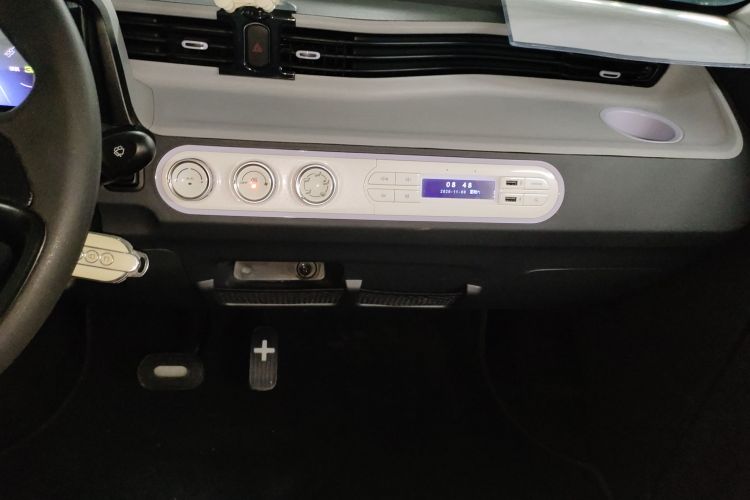 五菱汽车 宏光MINIEV 2022款 马卡龙绘色款 磷酸铁锂中控内饰16