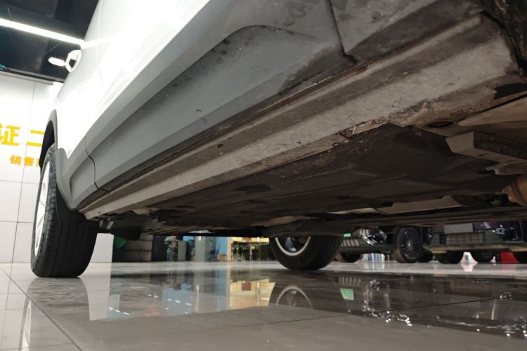 沃尔沃XC40 2023款 B3 智行时尚版局部细节9001