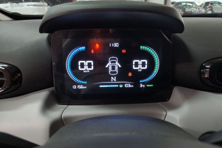 零跑汽车 零跑T03 2023款 310轻享版中控内饰14