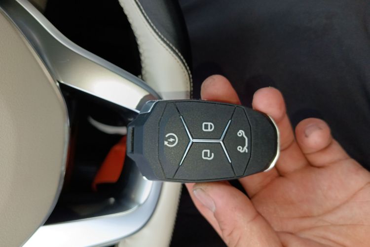 领克01 2019款 2.0T 两驱耀Pro版 国VI中控内饰11