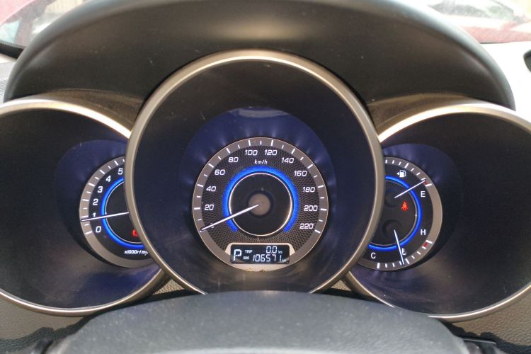 长安 逸动 2013款 1.6L 自动俊酷型 国IV局部细节14