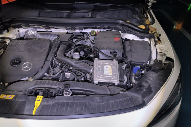 奔驰GLA 2020款 GLA 200局部细节9007