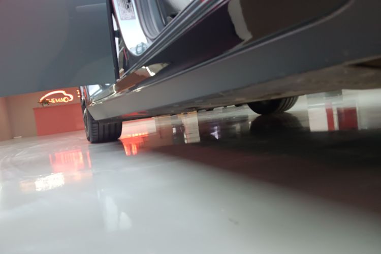 小鹏P7 2023款 P7i 702 Pro局部细节9001