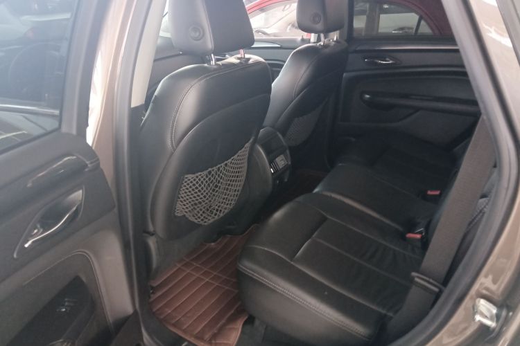 凯迪拉克SRX 2015款 3.0L 舒适型中控内饰21