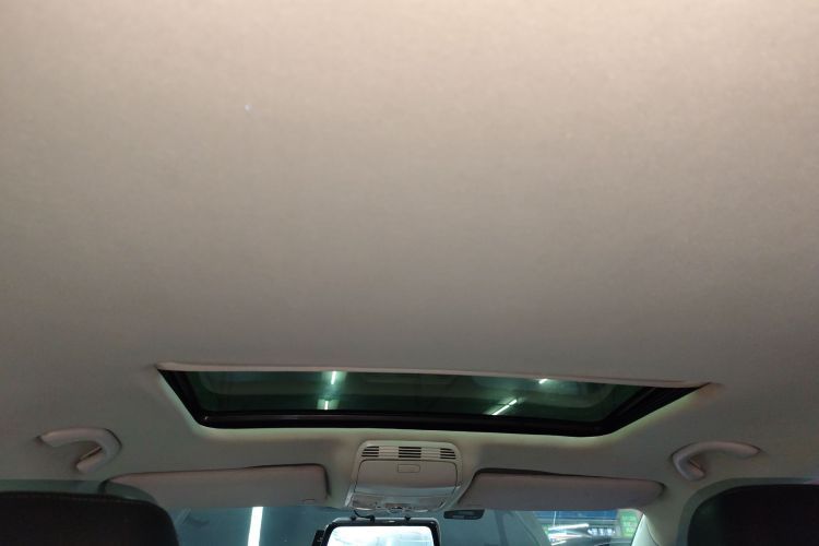 大众 迈腾 2013款 1.8TSI 领先型中控内饰22