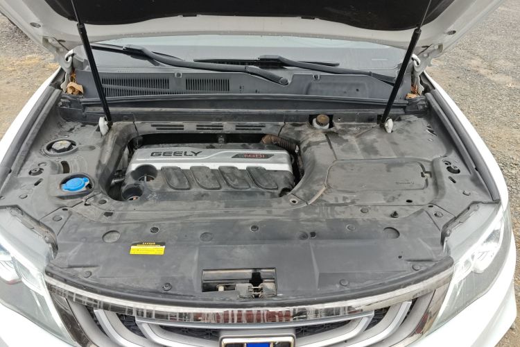 吉利汽车 博越 2018款 1.8TD 自动两驱智慧型4G互联版机舱底盘24