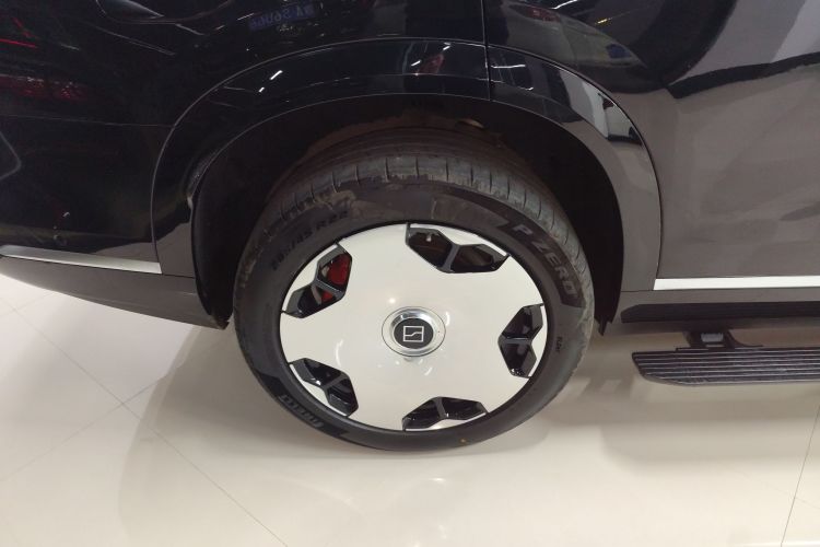 极氪9X 2025款 Ultra版车身外观6008