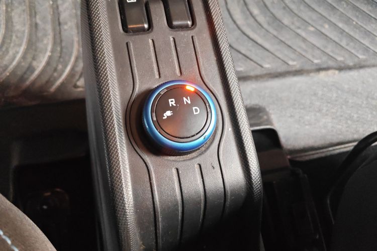 五菱汽车 宏光MINIEV 2020款 悦享款 磷酸铁锂中控内饰18