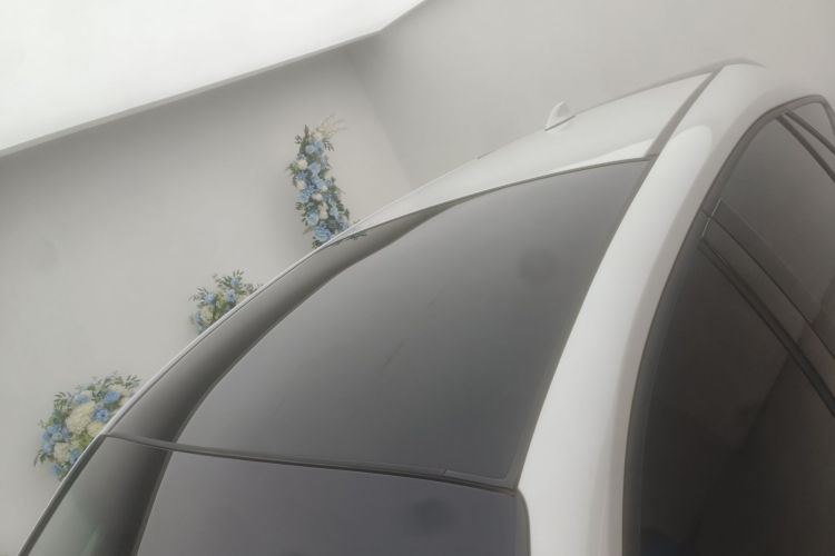 丰田 威飒 2023款 2.0L CVT两驱尊贵版局部细节57