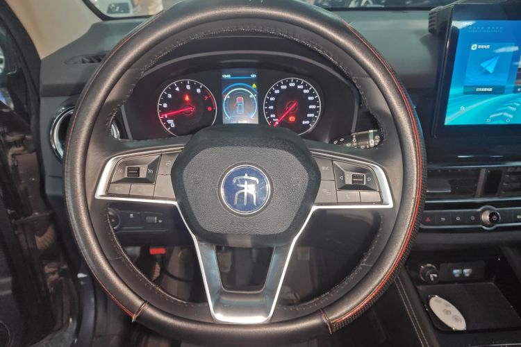 比亚迪 宋 2021款 经典版 1.5T 手动豪华型局部细节13