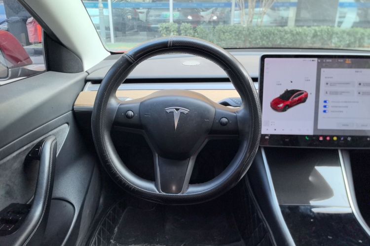 特斯拉 Model 3 2019款 标准续航后驱升级版中控内饰13