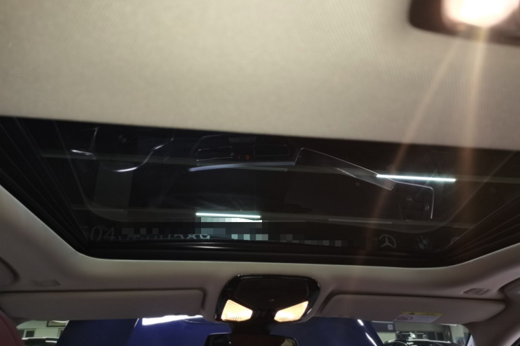 宝马3系 2021款 改款二 325i M运动曜夜套装中控内饰22