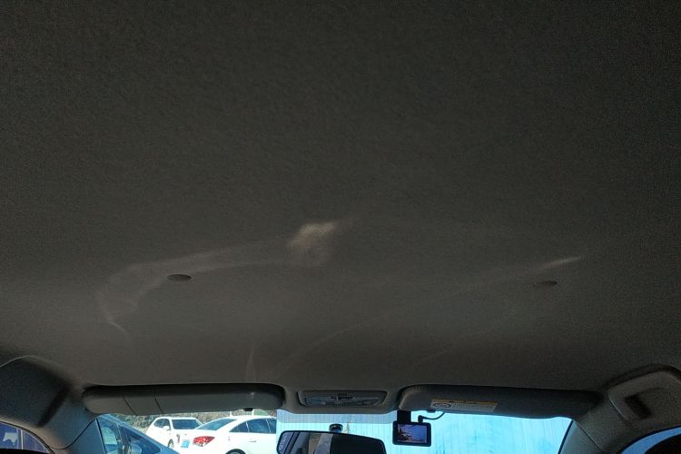 丰田 威驰FS 2017款 1.5L CVT锋驰版中控内饰22