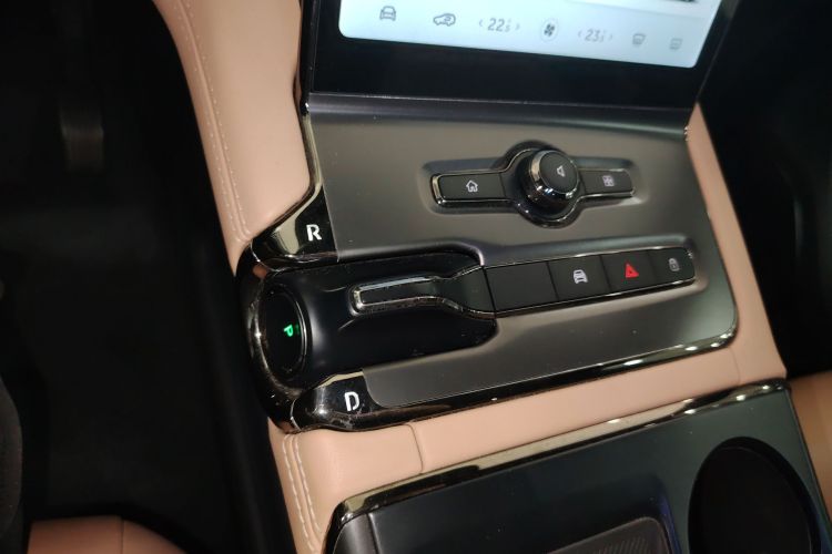 蔚来ES6 2020款 600KM 运动版中控内饰18