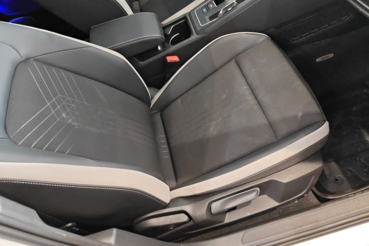 大众 高尔夫 2023款 280TSI DSG Pro局部细节41