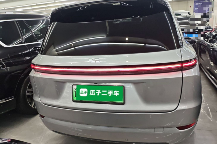 理想汽车 理想L9 2022款 Max车身外观6