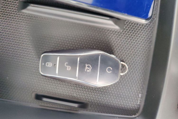 比亚迪 秦PLUS 2025款 EV 智驾版 510KM领先型中控内饰11