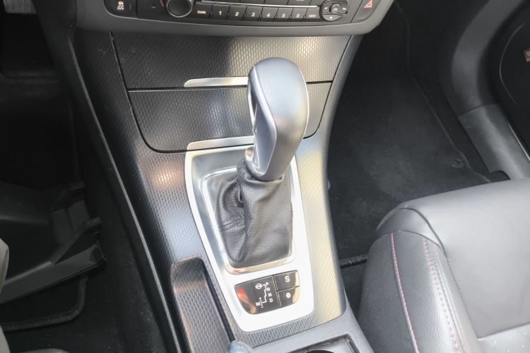 雪铁龙C5 2014款 1.6T 自动尊享型局部细节18