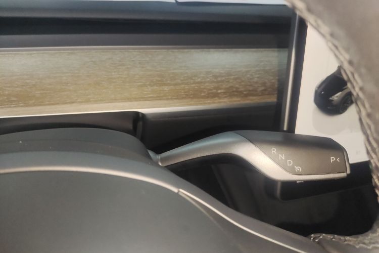 特斯拉 Model Y 2022款 改款 后轮驱动版局部细节18