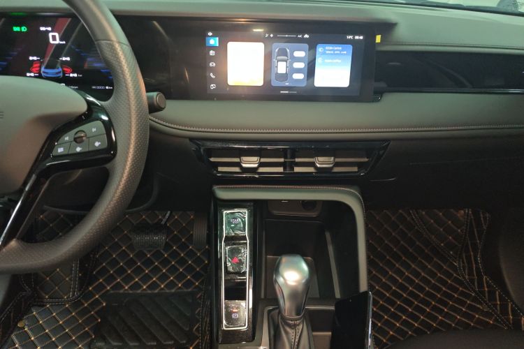 荣威i5 2026款 1.5L CVT豪华版中控内饰16