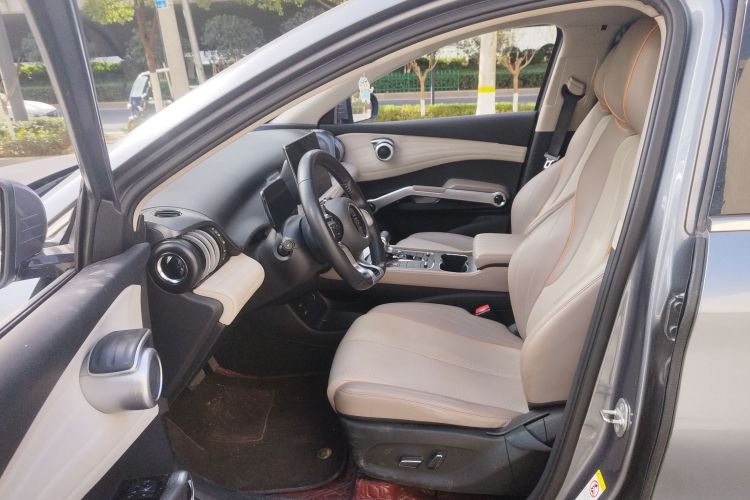 比亚迪 元PLUS 2023款 冠军版 510KM 领先型中控内饰19