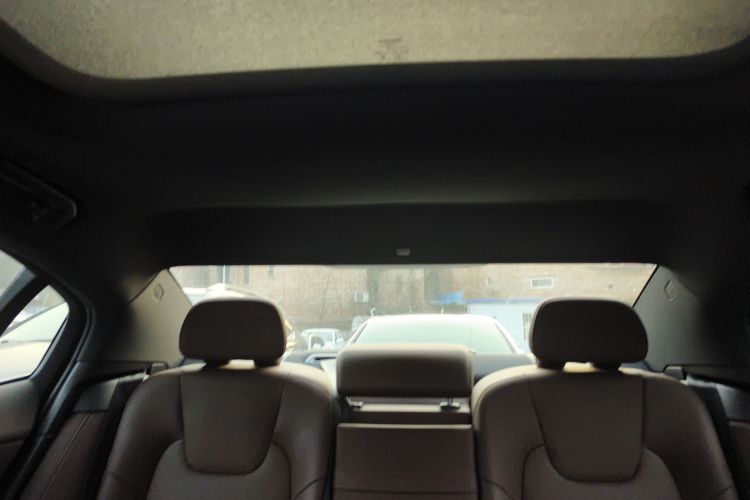 沃尔沃S60 2023款 B4 智逸豪华版中控内饰22