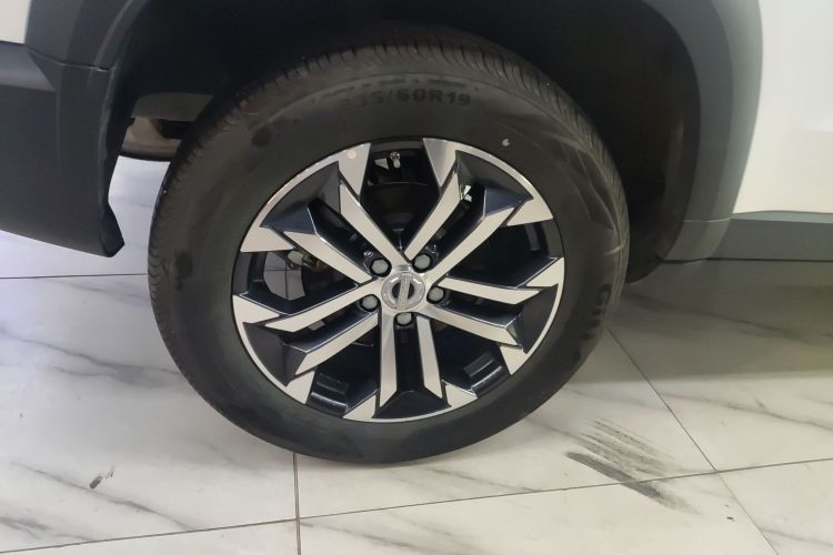 哈弗大狗 2021款 1.5T DCT两驱边牧版车身外观6008