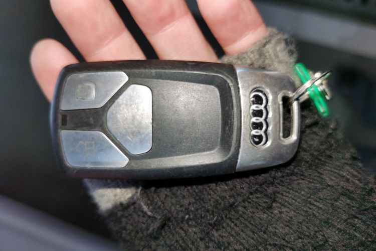 奥迪Q3 2019款 35 TFSI 进取动感型中控内饰7001