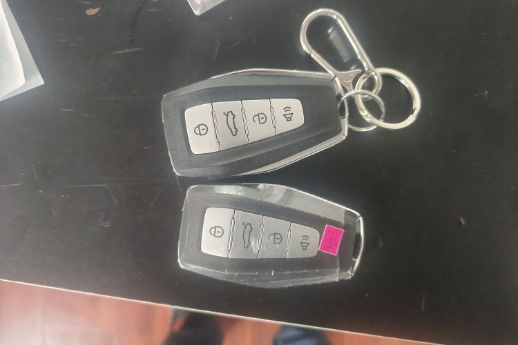 吉利汽车 帝豪 2023款 第4代冠军版 1.5L CVT尊贵型中控内饰7001