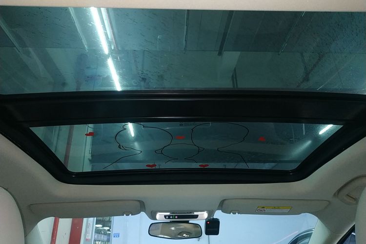 别克 君越 2020款 652T 精英型中控内饰22