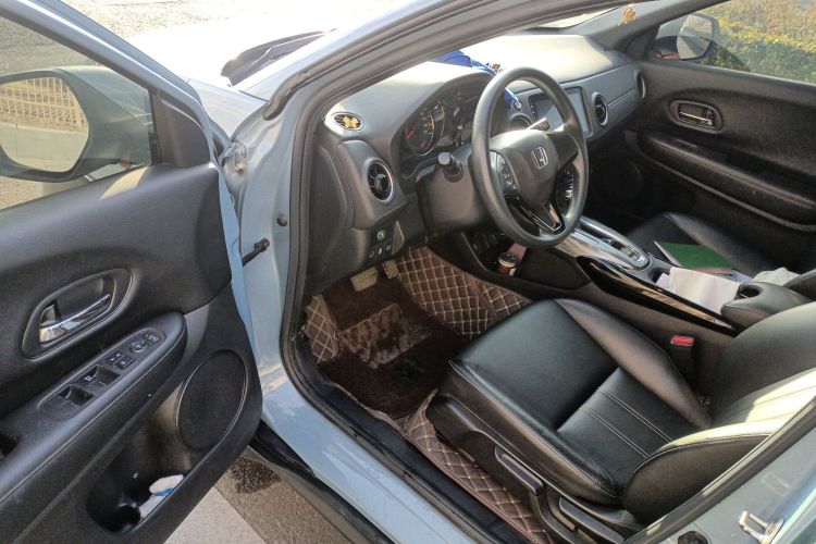 本田XR-V 2020款 1.5L CVT舒适版中控内饰20